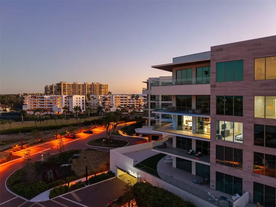 1591 Gulf Of Mexico Drive #412, Longboat Key, FL 34228 - Image #2