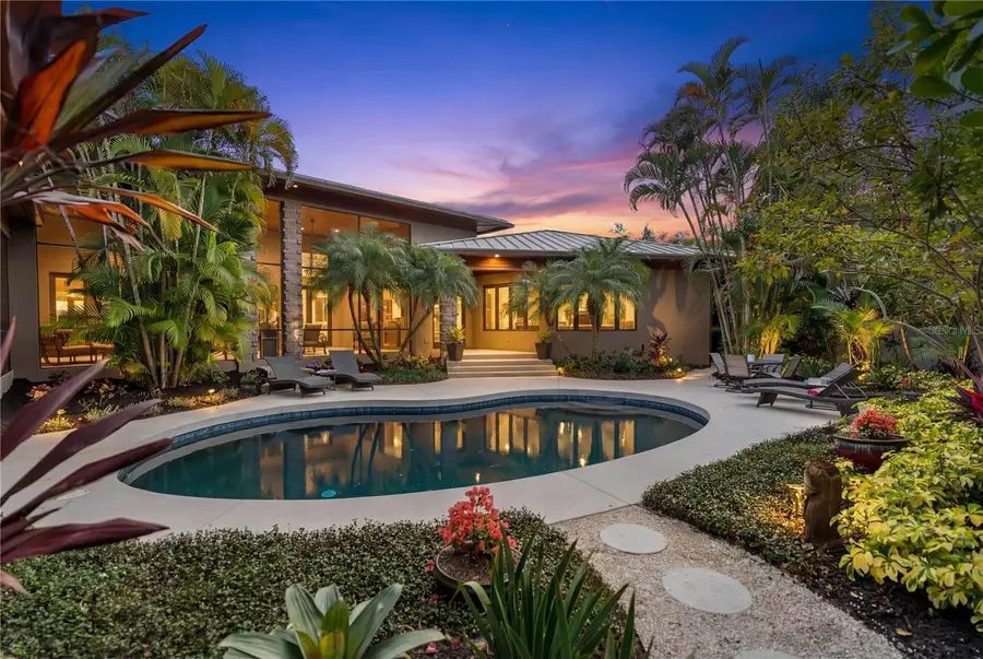 1804 N Lake Shore Drive, Sarasota, FL 34231 - Image #3