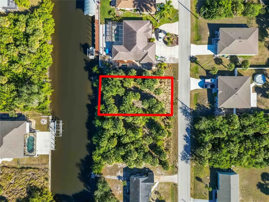 18034 Avonsdale, Port Charlotte, FL 33948 - Image #2