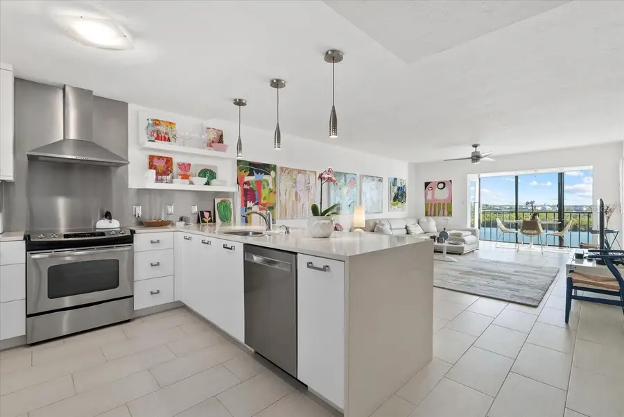 9393 Midnight Pass Road #606, Sarasota, FL 34242 - Image #2