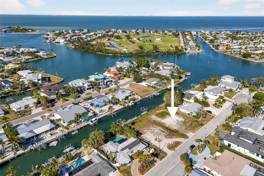 528 69th Street, Holmes Beach, FL 34217 - Image #2