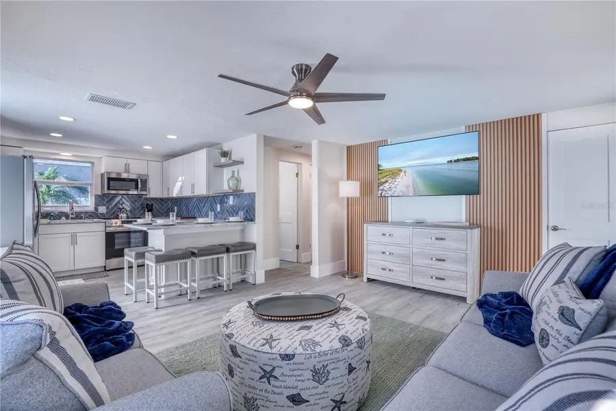 3604 Gulf Drive #A and B, Holmes Beach, FL 34217 - Image #2