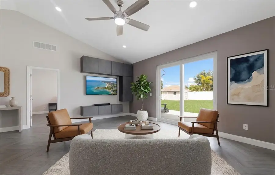 1606 22nd Avenue W, Palmetto, FL 34221 - #2