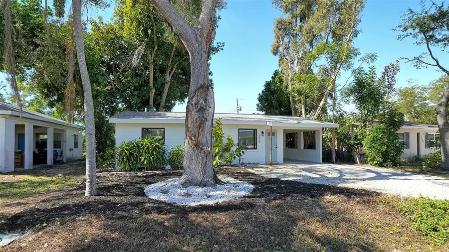 5914 Albert Place, Sarasota, FL 34231 - Image #3