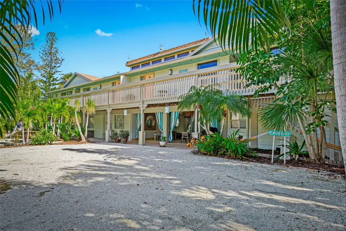 6905 Point Of Rocks Road, Sarasota, FL 34242 - Image #1