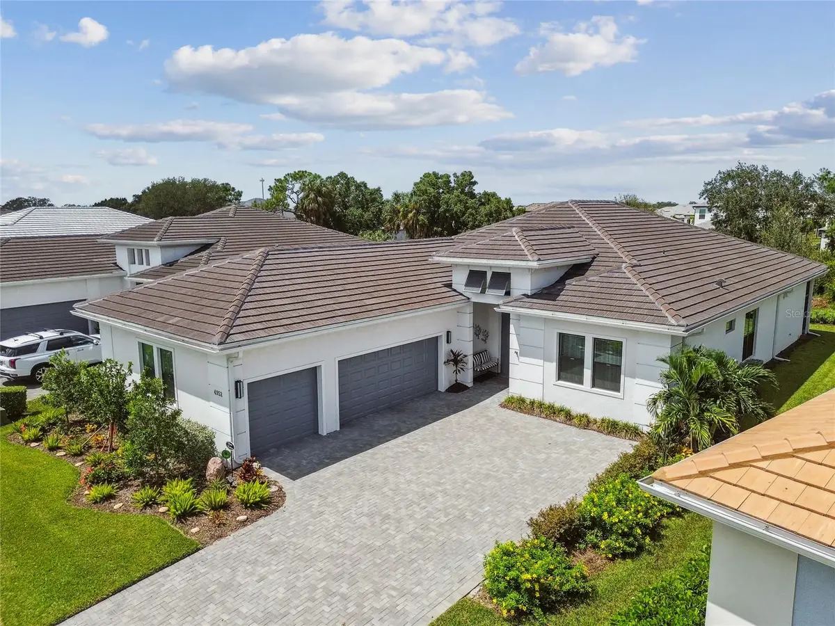 4952 Surfside Circle, Bradenton, FL 34211 - Image #1