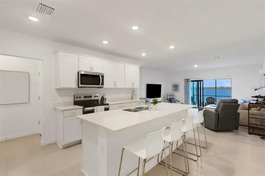 6352 Silverstar Drive, Sarasota, FL 34240 - #3