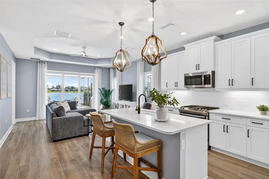 12726 Aquamarine Avenue, Bradenton, FL 34211 - Image #2