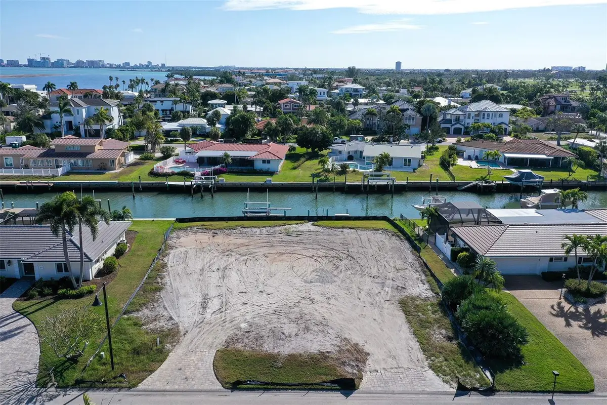 536 Gunwale Lane, Longboat Key, FL 34228 - Image #1