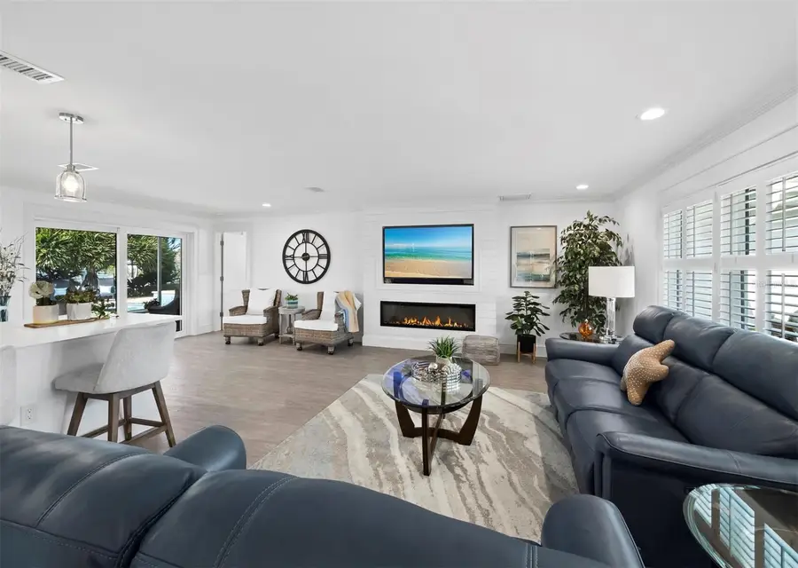 513 Outrigger Lane, Longboat Key, FL 34228 - Image #3