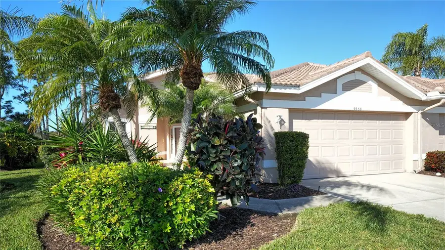 9559 Forest Hills Circle, Sarasota, FL 34238 - #2
