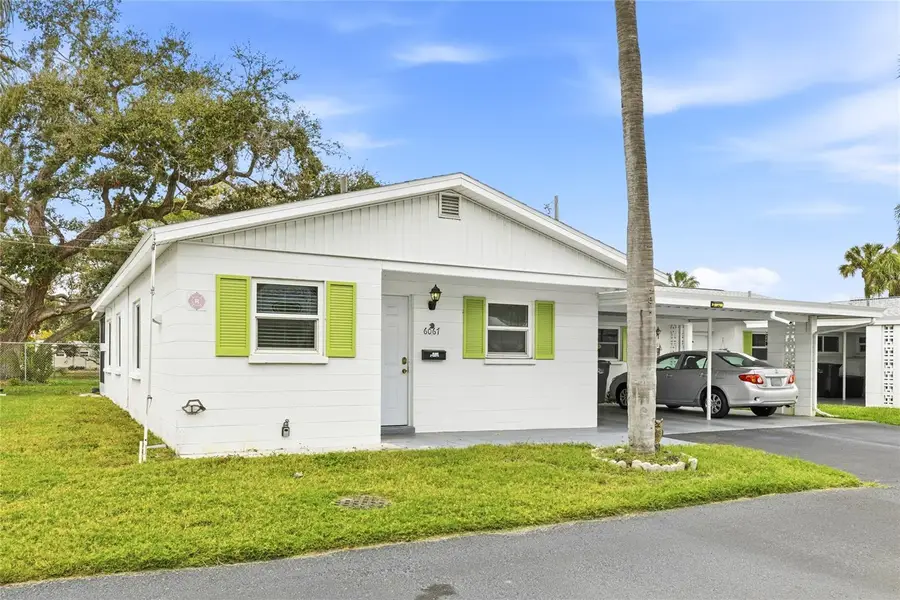 6067 Arlene Way #5, Bradenton, FL 34207 - Image #2