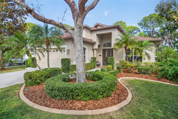 8023 Desoto Woods Drive, SARASOTA, FL 34243
