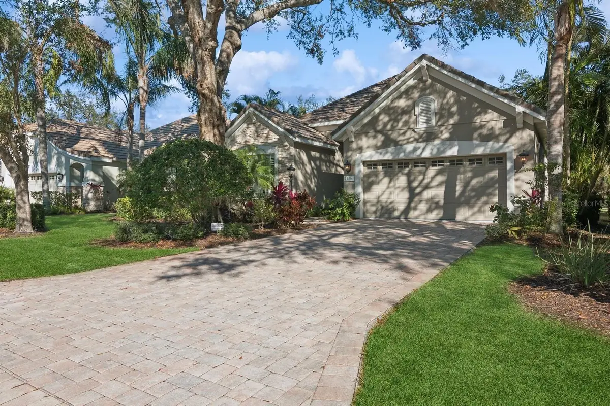 12204 Thornhill Court, Lakewood Ranch, FL 34202 - #1