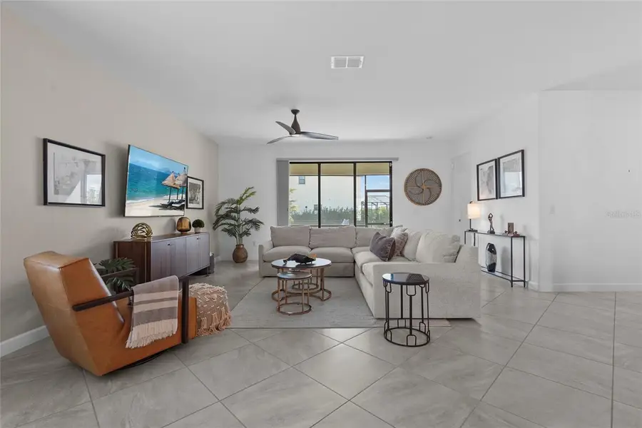 5107 Coral Reef Way, Bradenton, FL 34211 - #3