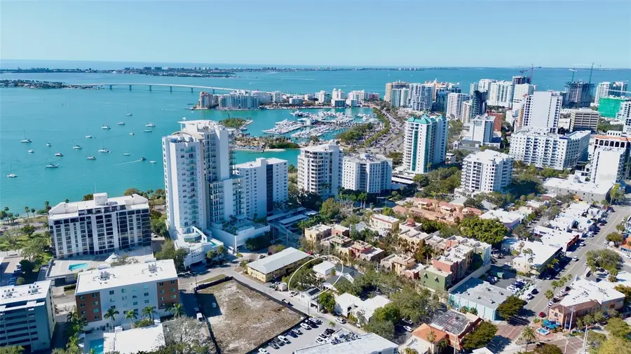 1516 Oak Street, Sarasota, FL 34236 - #2