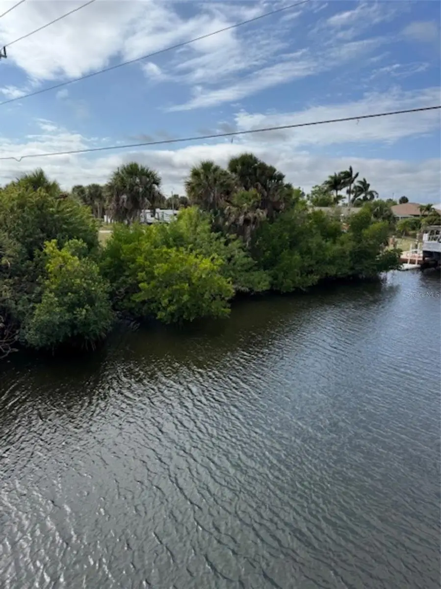 18790 Macgill Avenue, Port Charlotte, FL 33948 - Image #3