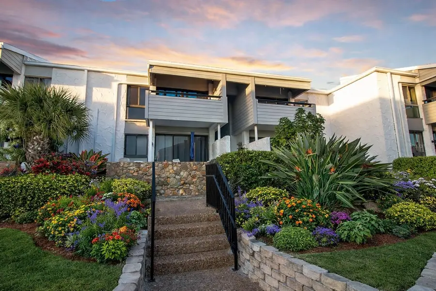 1555 Tarpon Center Drive #214, Venice, FL 34285 - Image #2