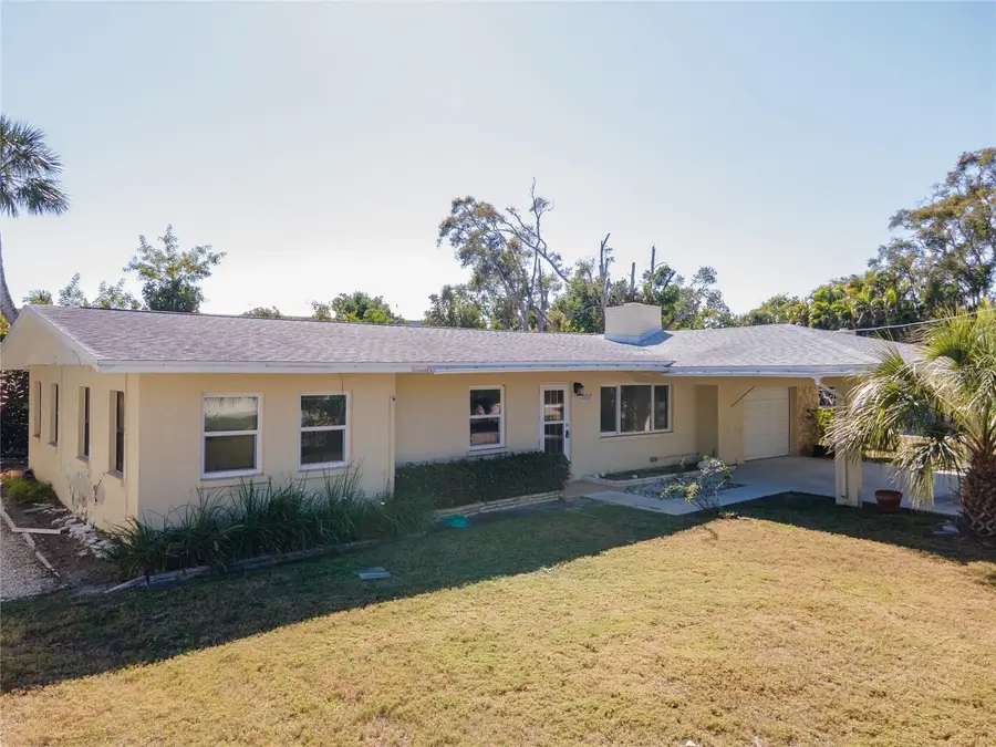 507 58th Street, Holmes Beach, FL 34217 - Image #2