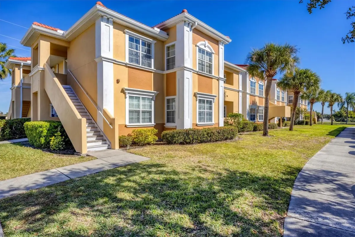 1195 Villagio Circle #102, Sarasota, FL 34237 - Image #1