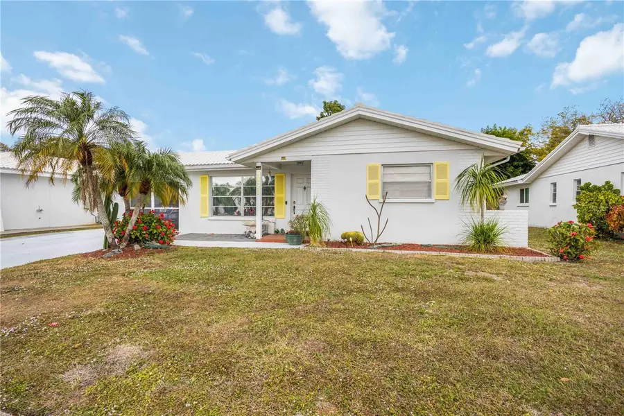 3801 Chinaberry, Bradenton, FL 34208 - Image #3