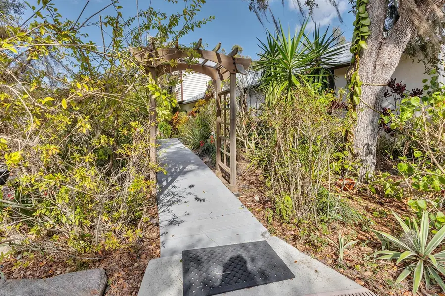 1035 Sirus Trail, Sarasota, FL 34232 - #2