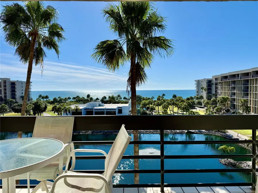 1105 Gulf Of Mexico Drive #401, Longboat Key, FL 34228 - Image #3