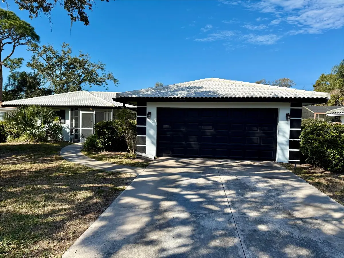 2328 Cass Street, Sarasota, FL 34231 - #1