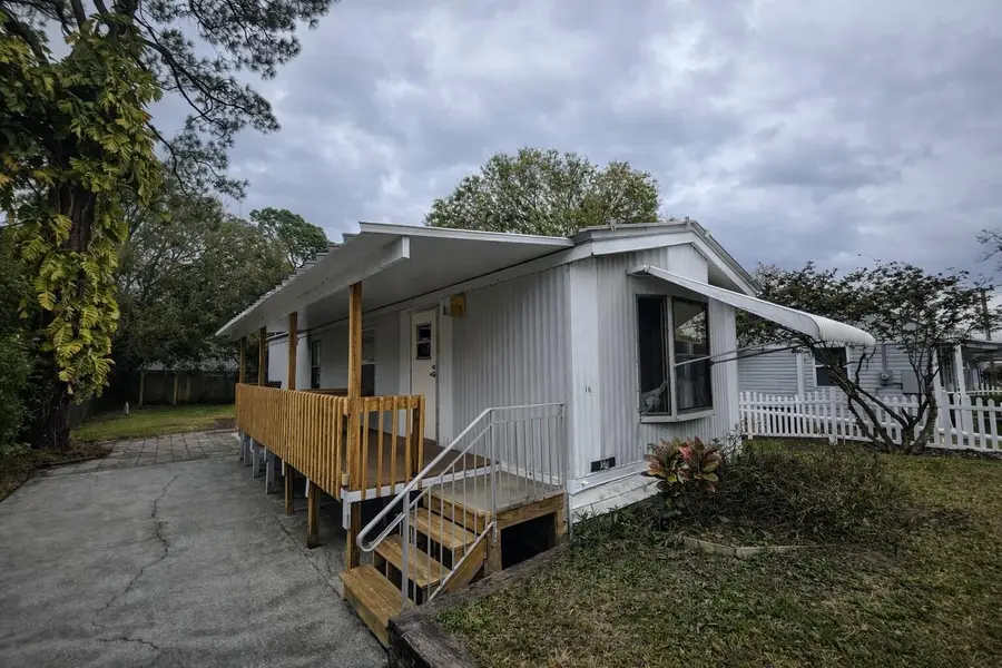 406 Avant Street, Sarasota, FL 34232 - Image #2