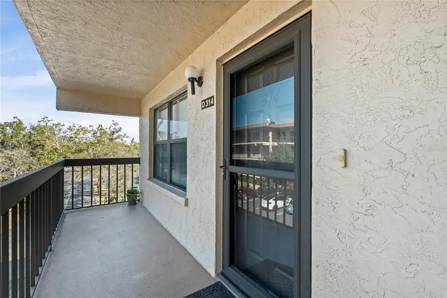 435 30th Avenue W #D314, Bradenton, FL 34205 - Image #3