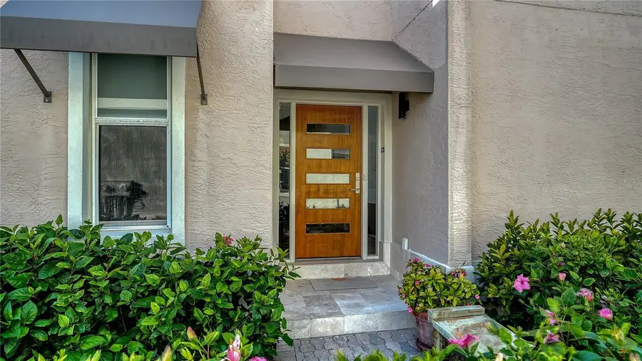 3530 Mistletoe Lane, Longboat Key, FL 34228 - Image #3