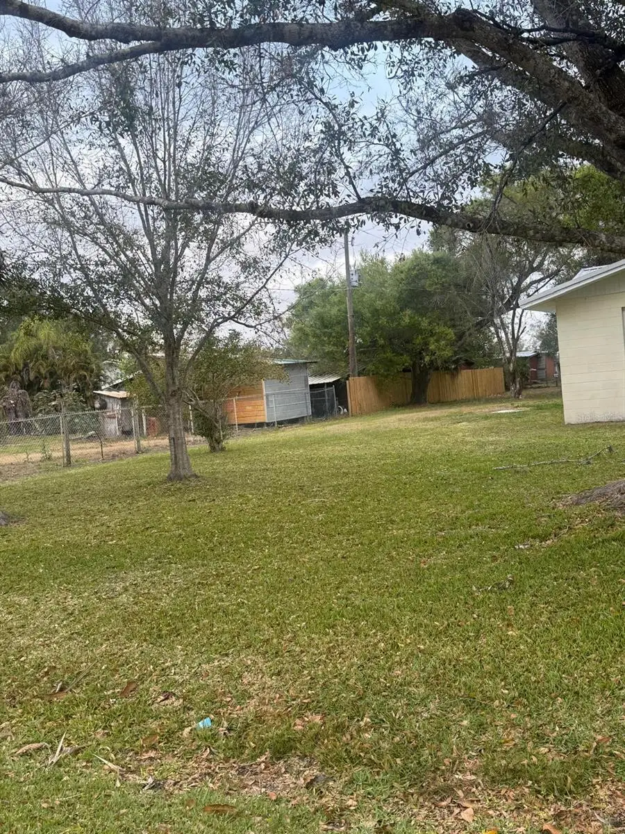 1327 SE Vermont Avenue, Arcadia, FL 34266 - #2