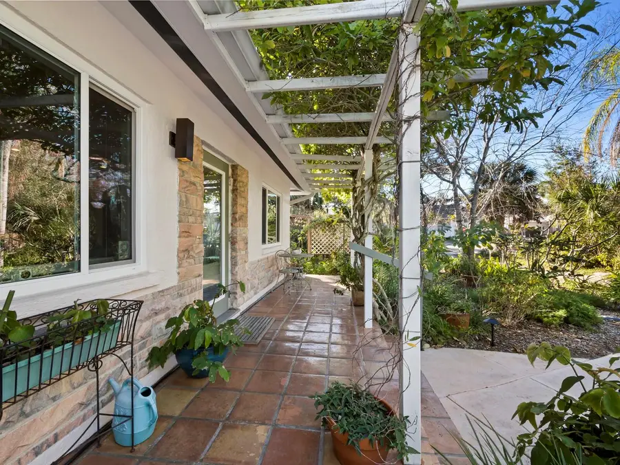 1642 Catalonia Lane, Sarasota, FL 34239 - Image #3