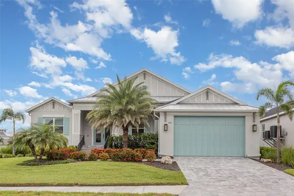 8144 37th Avenue Circle W, BRADENTON, FL 34209