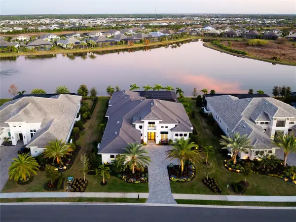 17014 Clearlake Avenue, LAKEWOOD RANCH, FL 34202