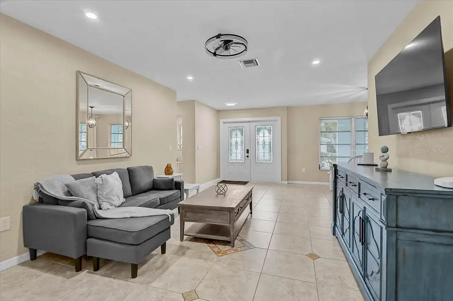 7219 Bounty Drive, Sarasota, FL 34231 - Image #2