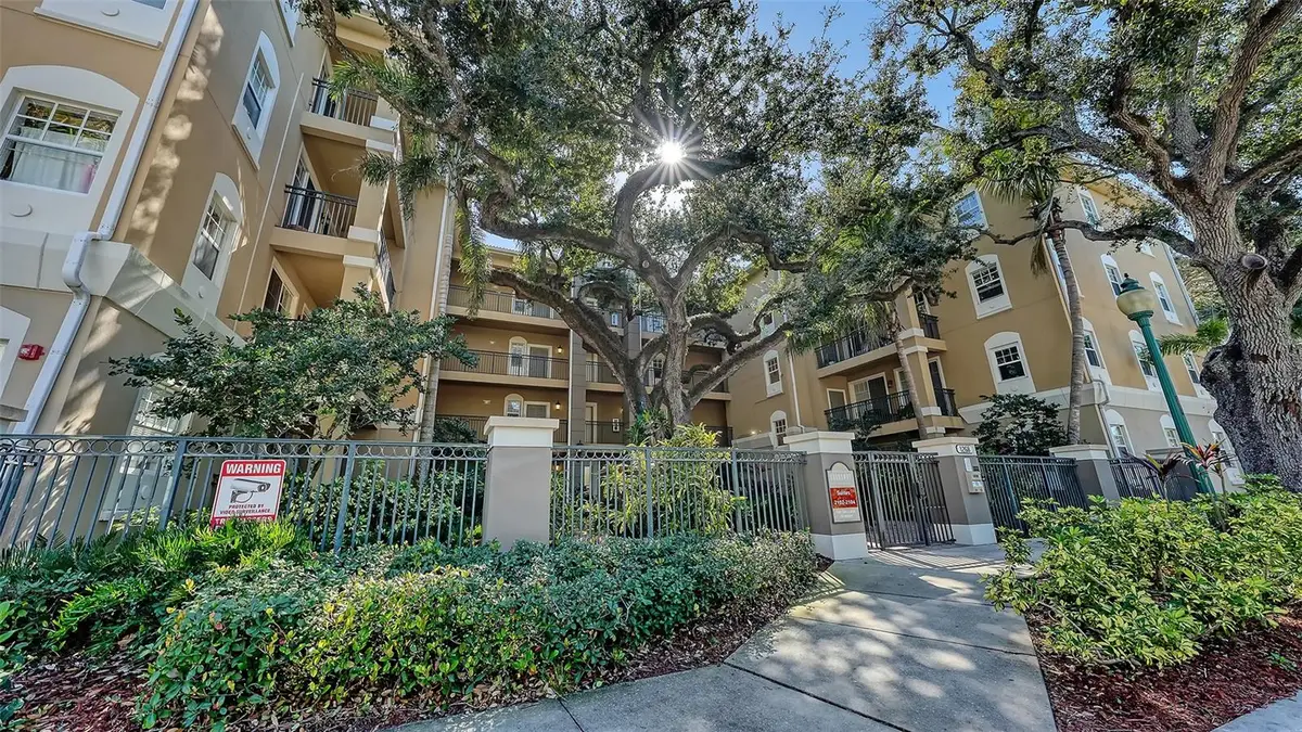 1268 11th Street #2403, Sarasota, FL 34236 - Image #1