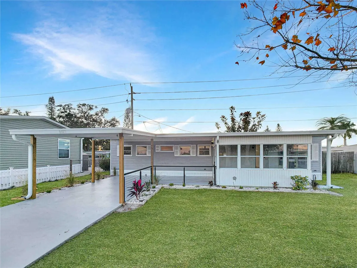 5022 9th Street W, Bradenton, FL 34207 - #1