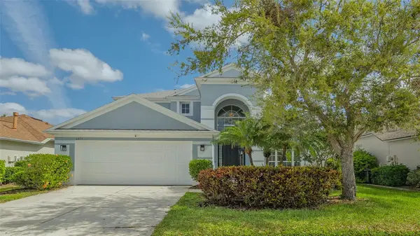 6433 Blue Grosbeak Circle, LAKEWOOD RANCH, FL 34202