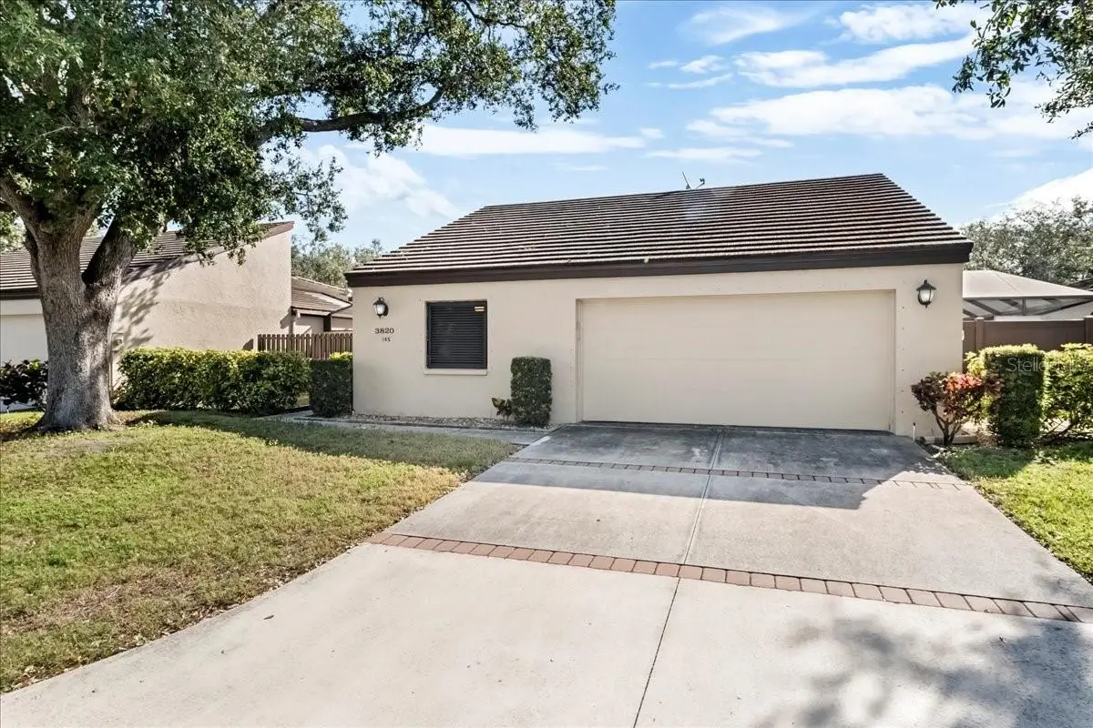 3820 Glen Oaks Manor Drive, Sarasota, FL 34232 - Image #1