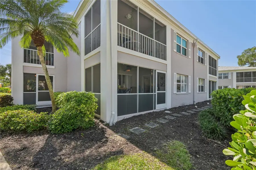 5647 Sheffield Greene Circle #29, Sarasota, FL 34235 - #2