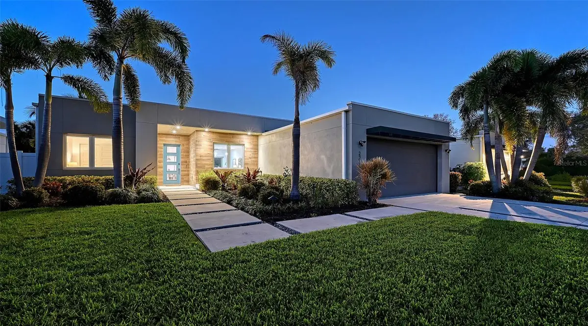 2215 Datura Street, Sarasota, FL 34239 - #1