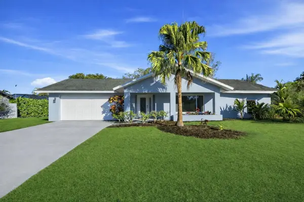 5385 Dominica Circle, SARASOTA, FL 34233