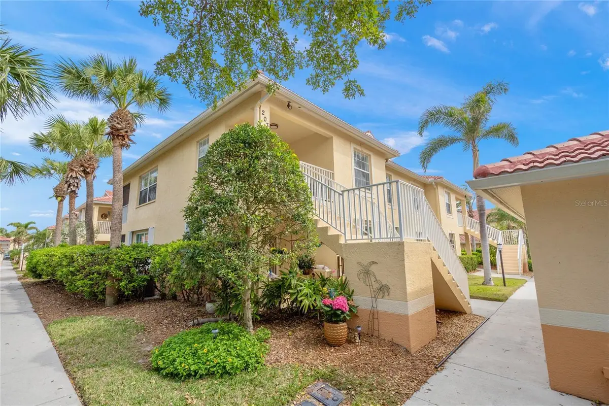203 Casa Del Lago Way #203, Venice, FL 34292 - #1