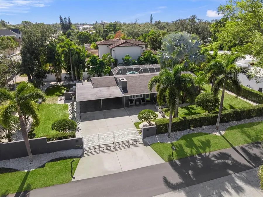 1780 Spring Creek Drive, Sarasota, FL 34239 - Image #3