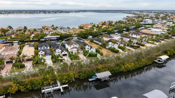 4209 5th Avenue Ne, BRADENTON, FL 34208