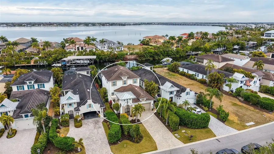 4209 5th Avenue Ne, Bradenton, FL 34208 - #2