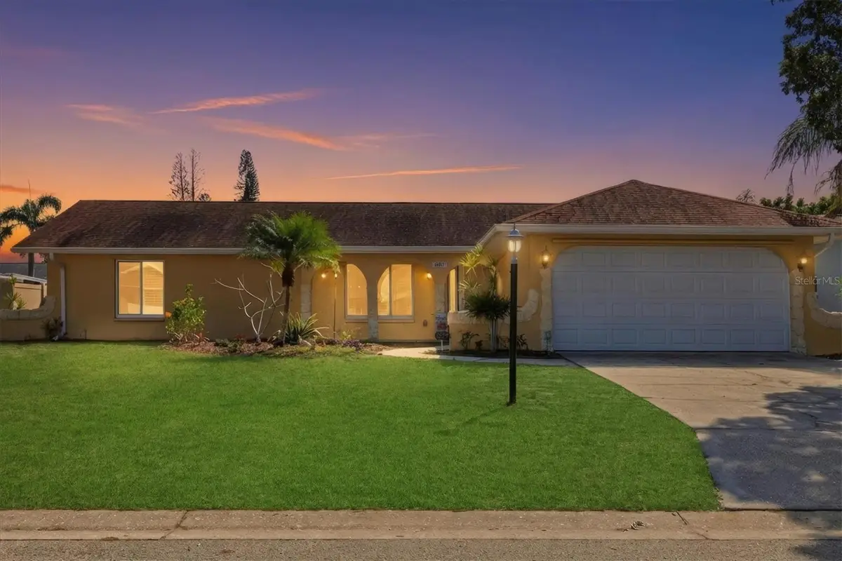 6007 9th Avenue W, Bradenton, FL 34209 - #1