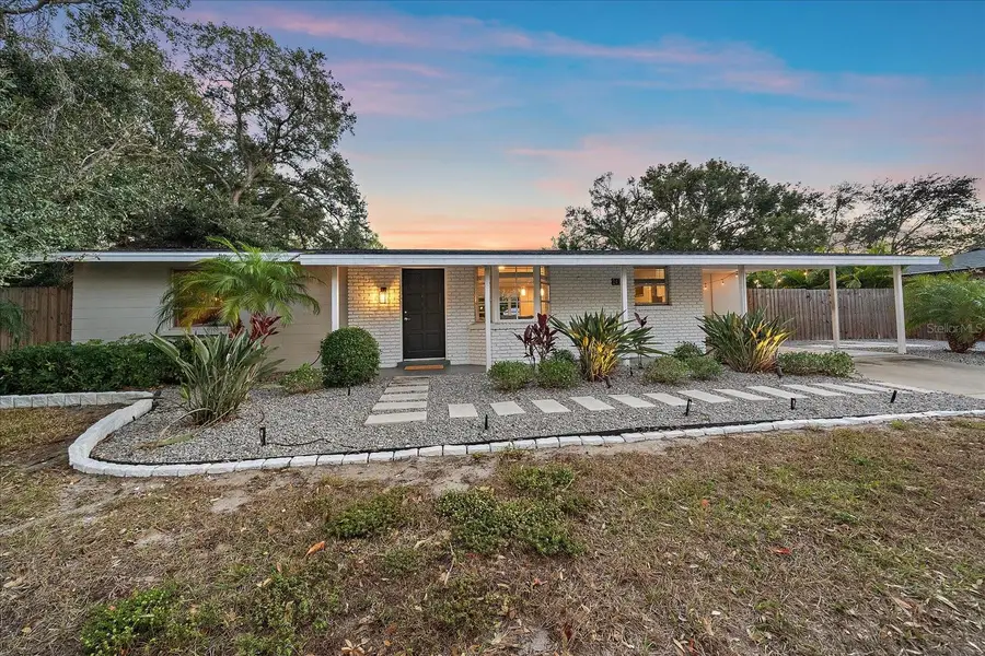 2438 Wisteria Street, Sarasota, FL 34239 - #3