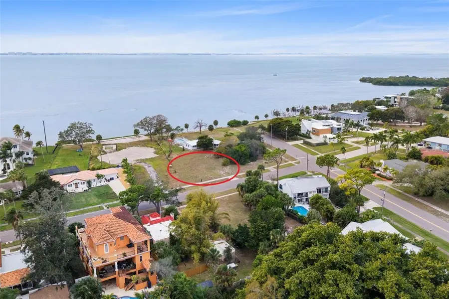 7510 Westmoreland Drive, Sarasota, FL 34243 - #2